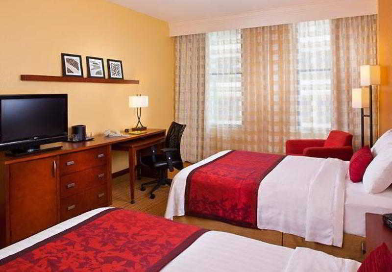 Courtyard By Marriott New Orleans Downtown Near The French Quarter Hotell Exteriör bild