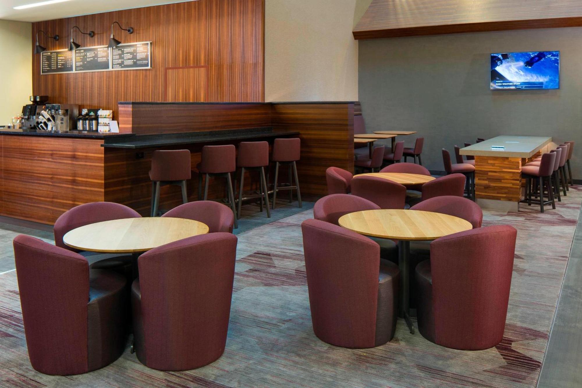 Courtyard By Marriott New Orleans Downtown Near The French Quarter Hotell Exteriör bild