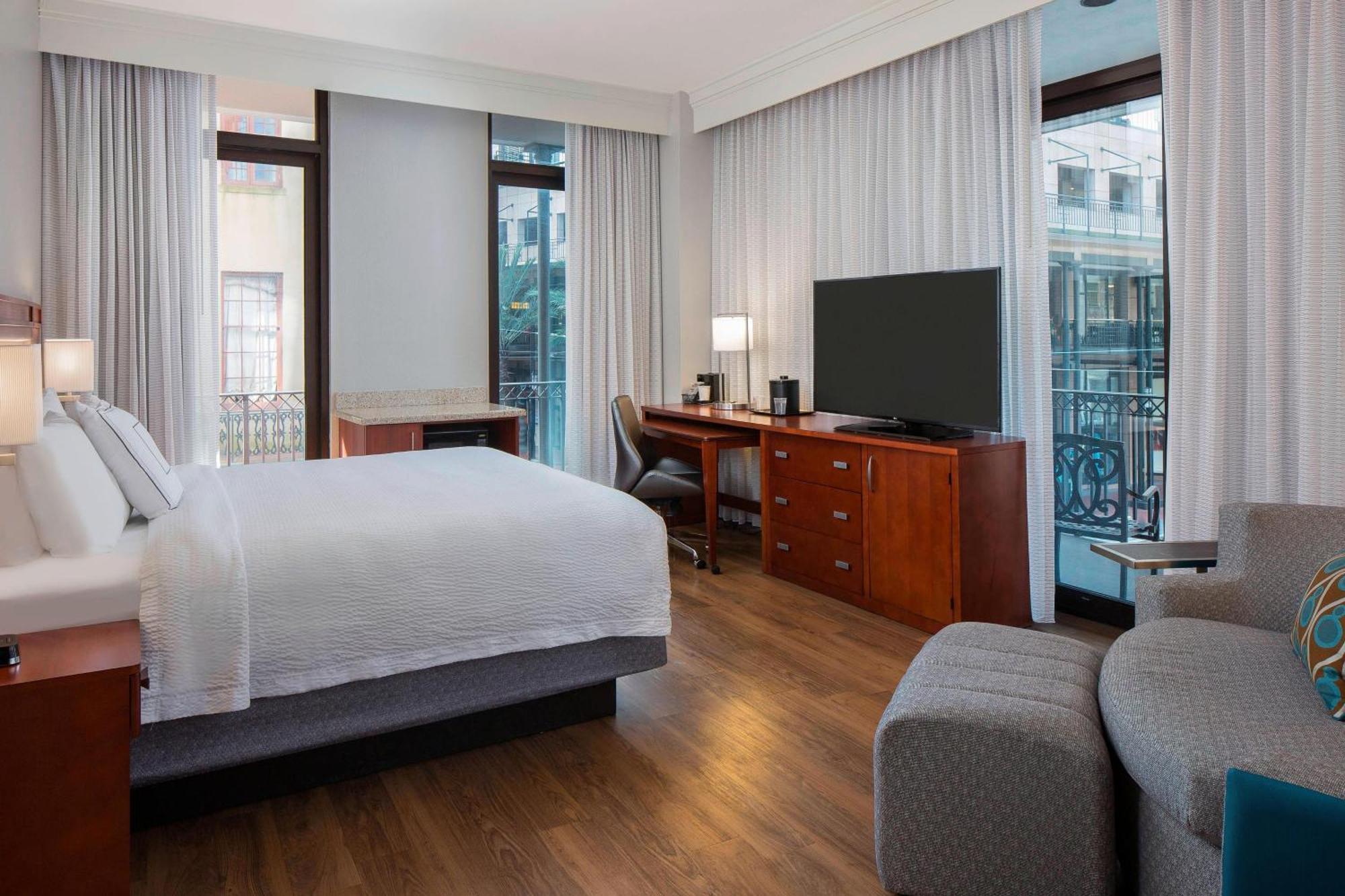 Courtyard By Marriott New Orleans Downtown Near The French Quarter Hotell Exteriör bild
