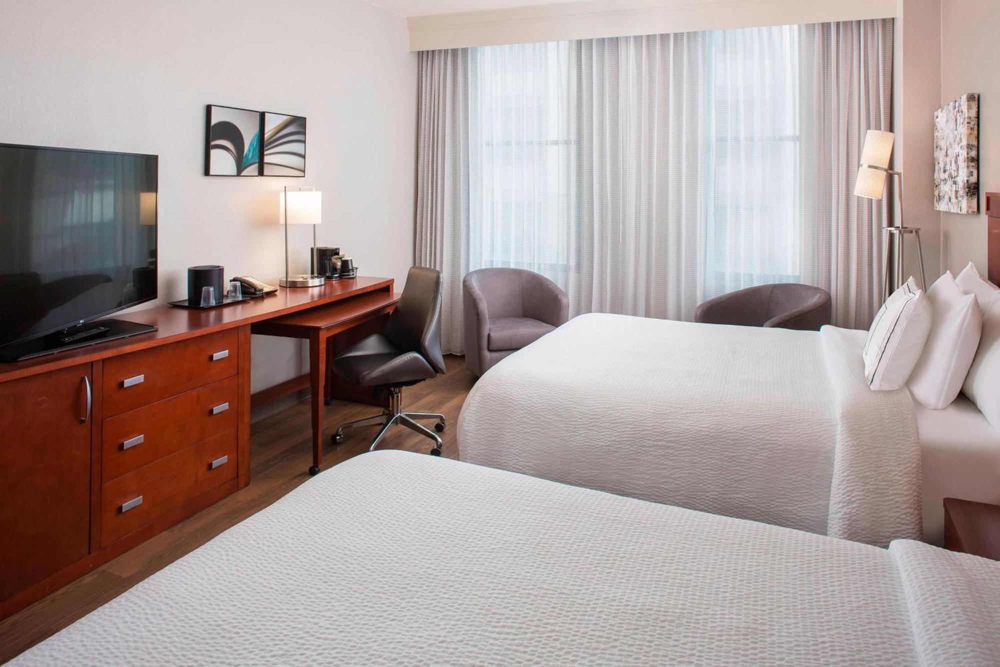 Courtyard By Marriott New Orleans Downtown Near The French Quarter Hotell Exteriör bild