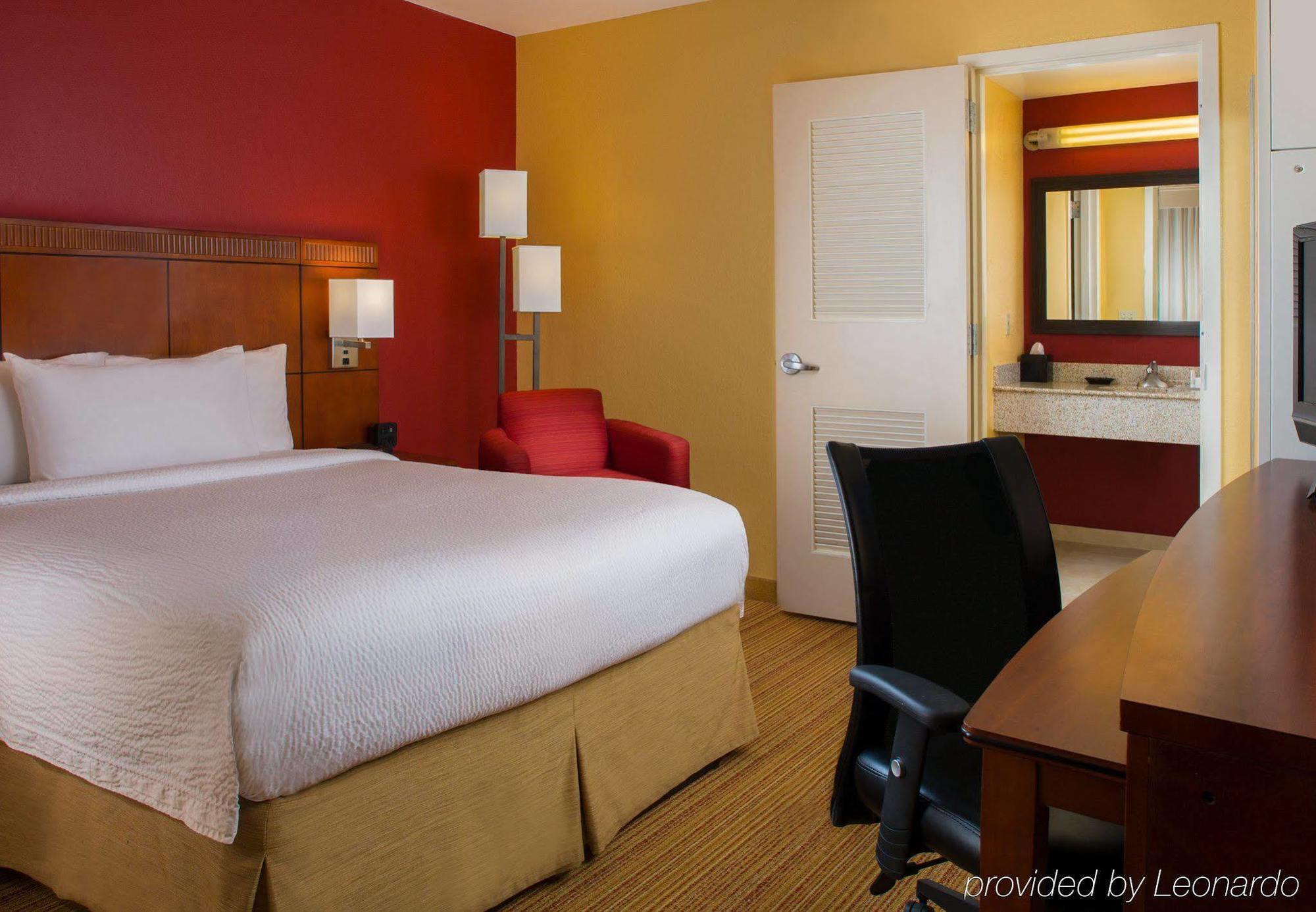 Courtyard By Marriott New Orleans Downtown Near The French Quarter Hotell Exteriör bild