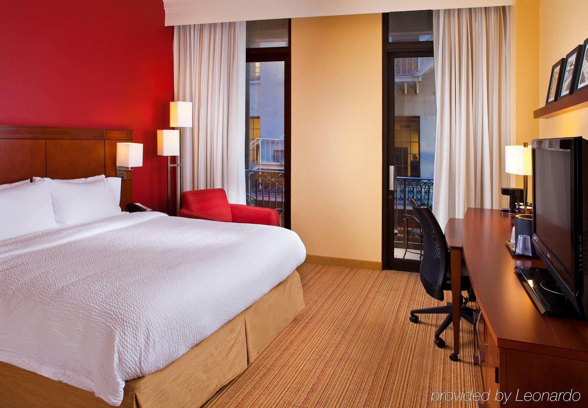 Courtyard By Marriott New Orleans Downtown Near The French Quarter Hotell Exteriör bild