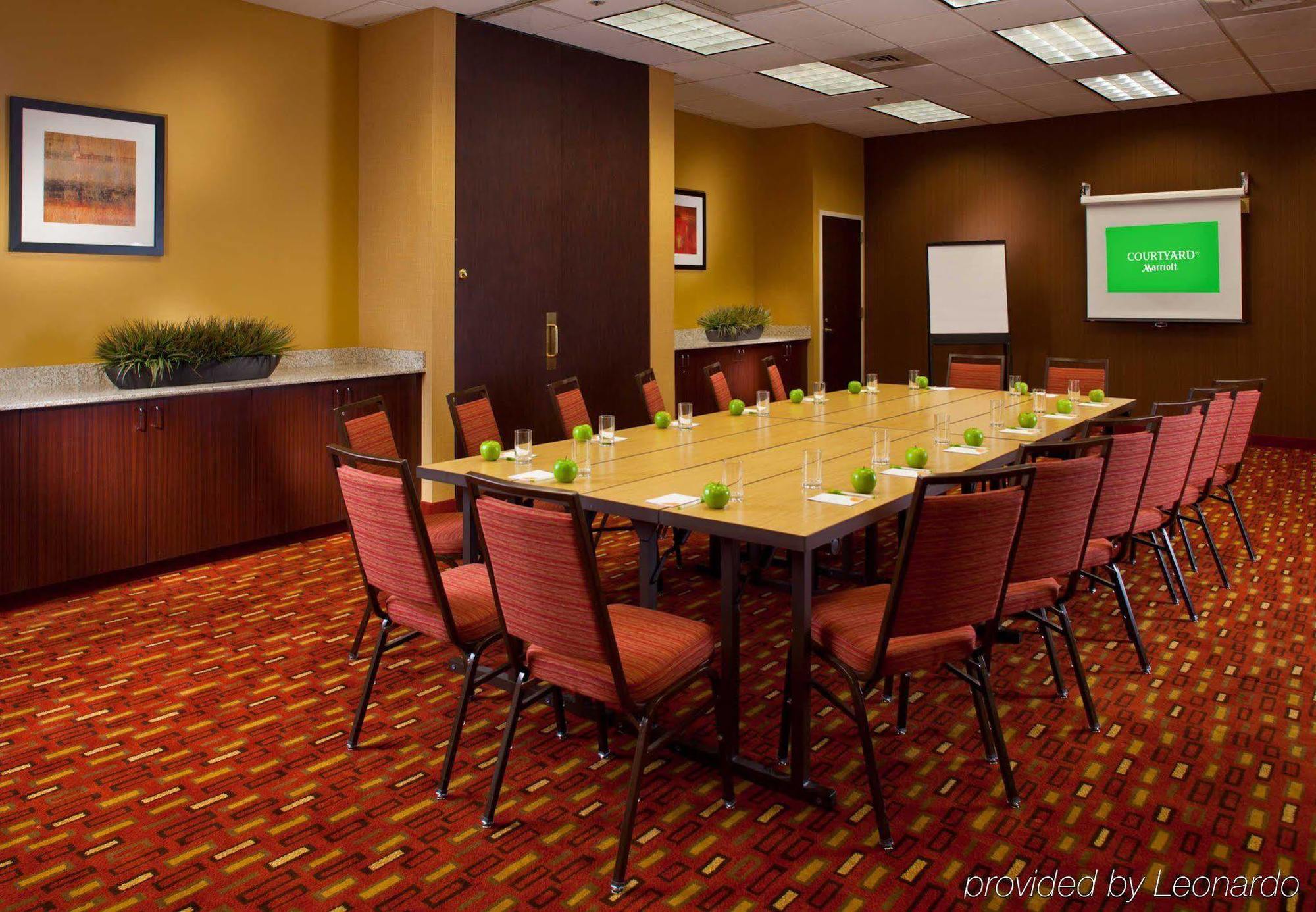 Courtyard By Marriott New Orleans Downtown Near The French Quarter Hotell Exteriör bild